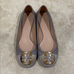 Lightly worn Tory Burch flats: Size 8.5